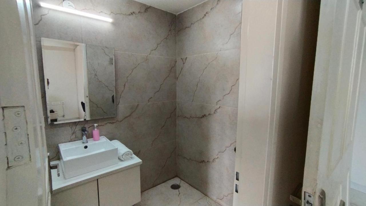 Saltstayz Sector 52 - Ardee City Mall Gurgaon Zewnętrze zdjęcie